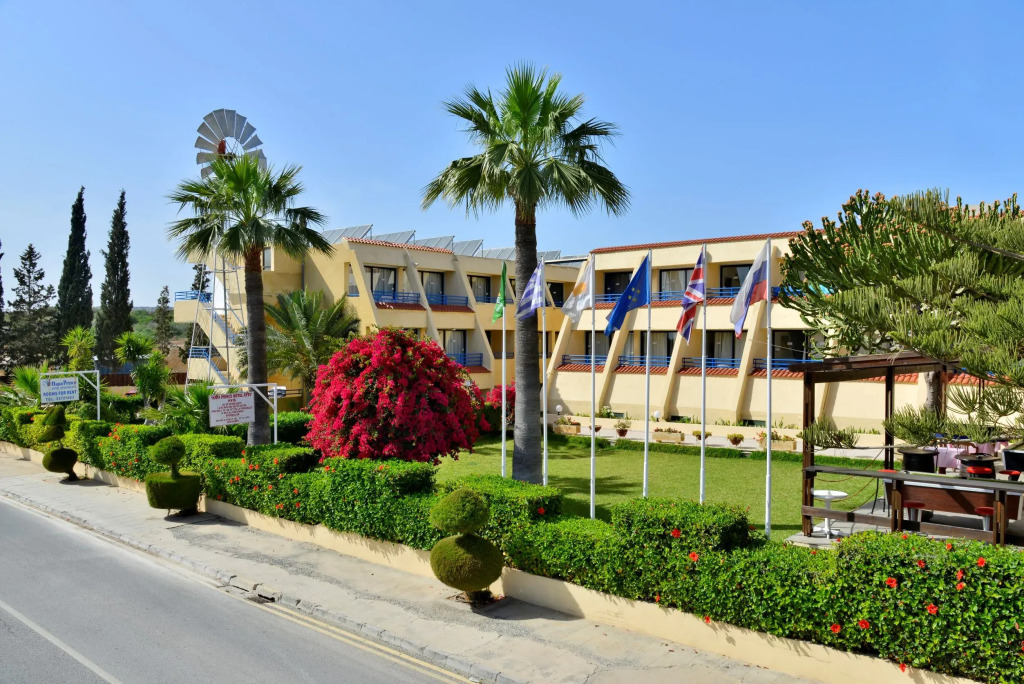 Апартаменты Napa Prince Hotel