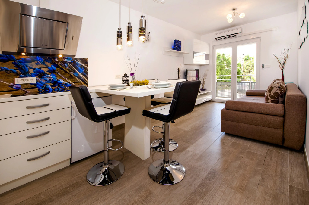 Апартаменты Stunning close to the Beach & Old Town