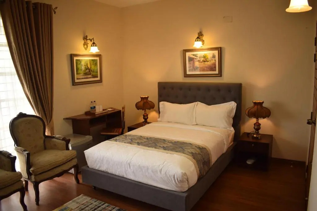 Shinepukur Suites