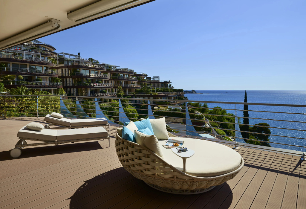 Dukley Hotel & Resort