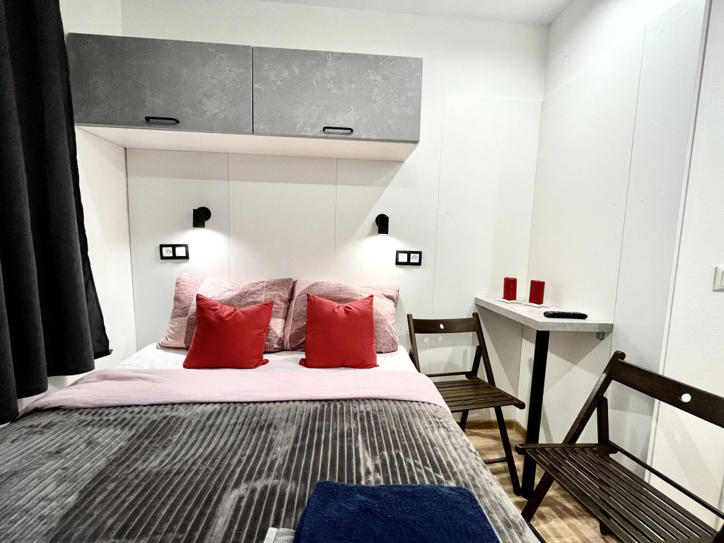 Квартира Лайф Апартс Студия  2, 13м2, на ул. Новая 28