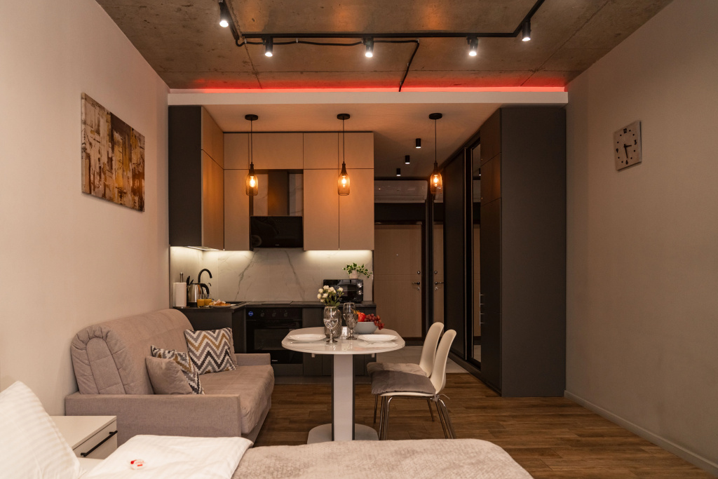 Апартаменты SKY INN Color Grey