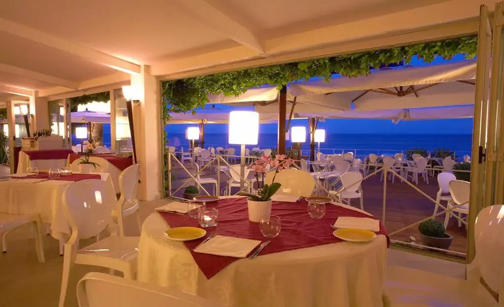Hotel Caparena
