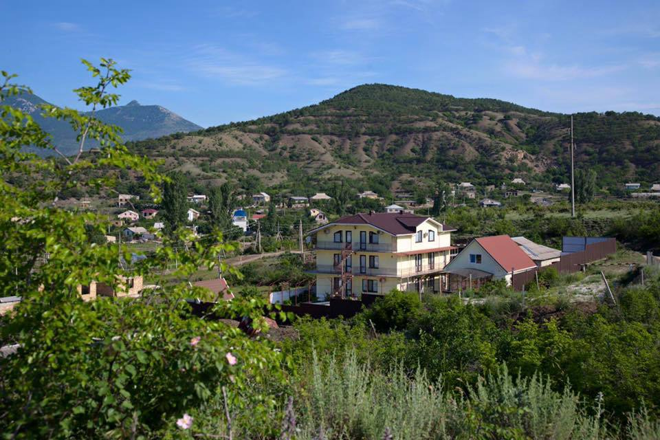 Uskut Guest house