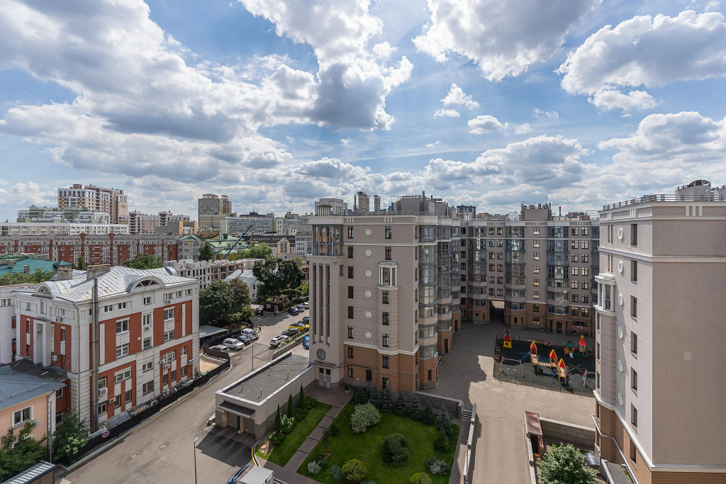 Квартира у Петровны Птичка