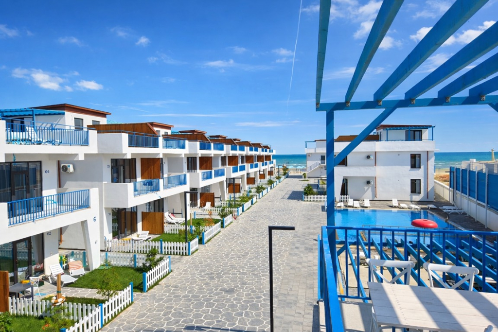 Отель Santorini Family Club