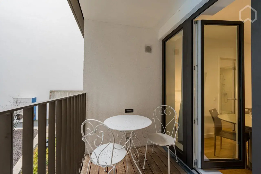 Апартаменты Unique and best located 2 bedroom apartment in centre of Mitte