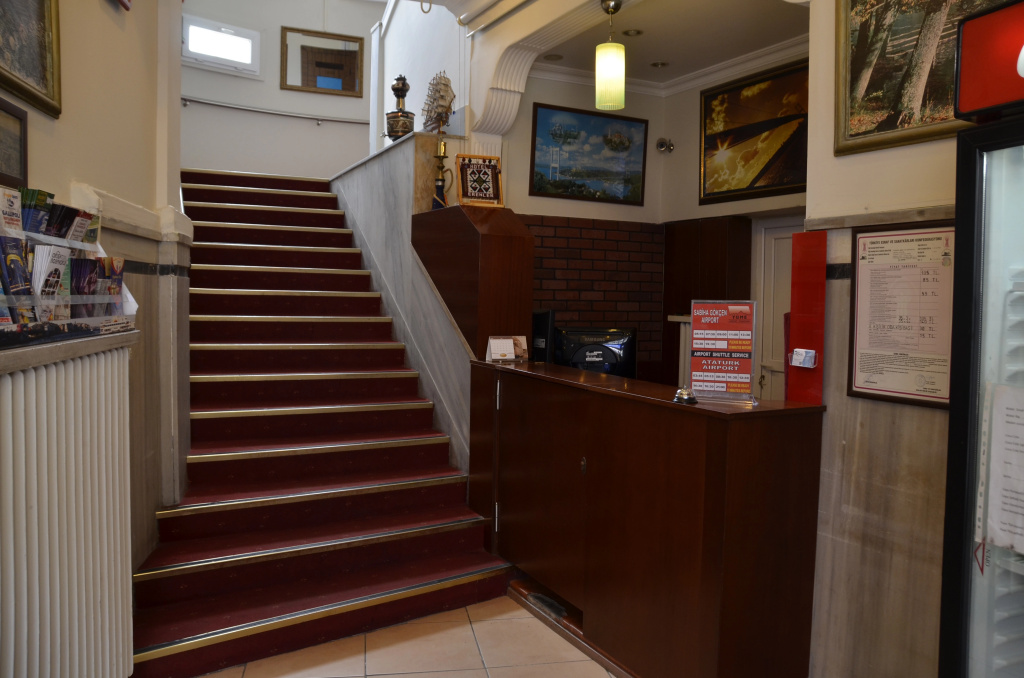 Erenler HoTeL & HosTeL