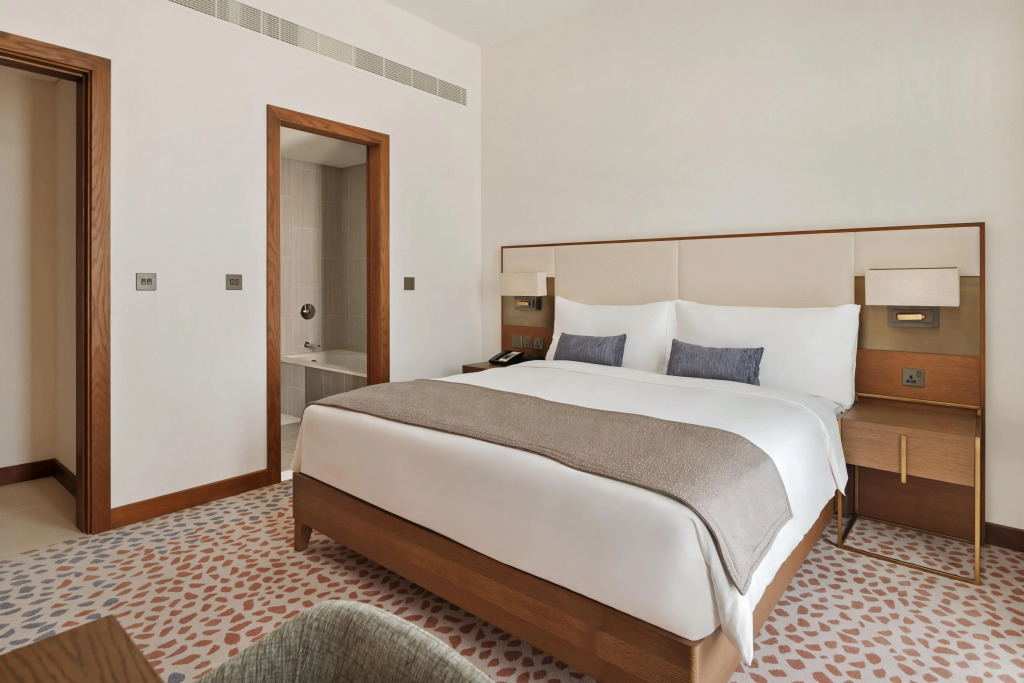 Staybridge Suites Dubai Al-Maktoum Airport by IHG