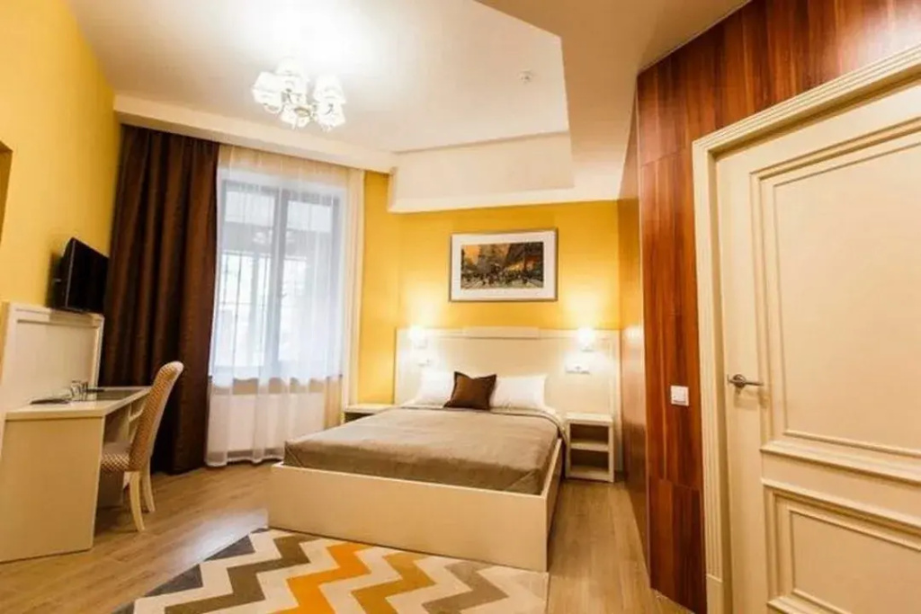 Mariinskiy Hotel