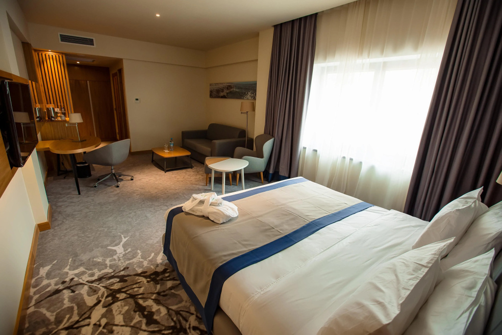 Holiday Inn Aktau by IHG