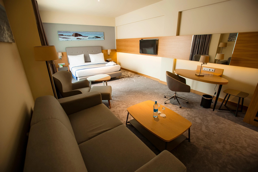 Holiday Inn Aktau by IHG