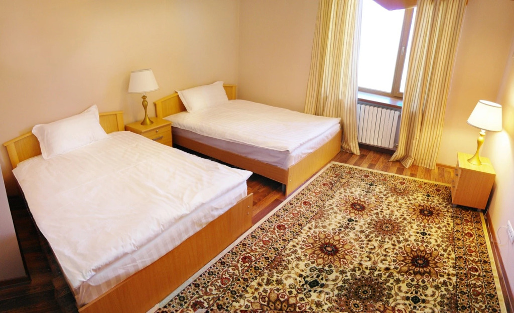 Tumar Hotel