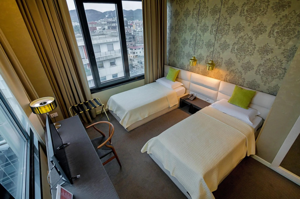 La Bohème Hotel