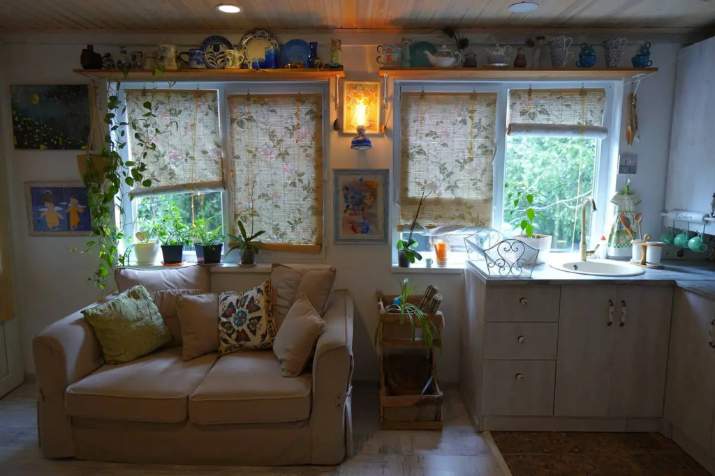 Апартаменты Helen and David Bird's Nest