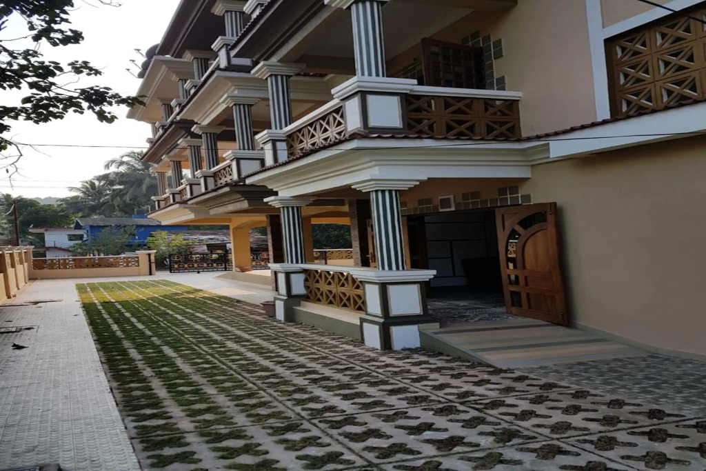 Отель JM Vista Suites