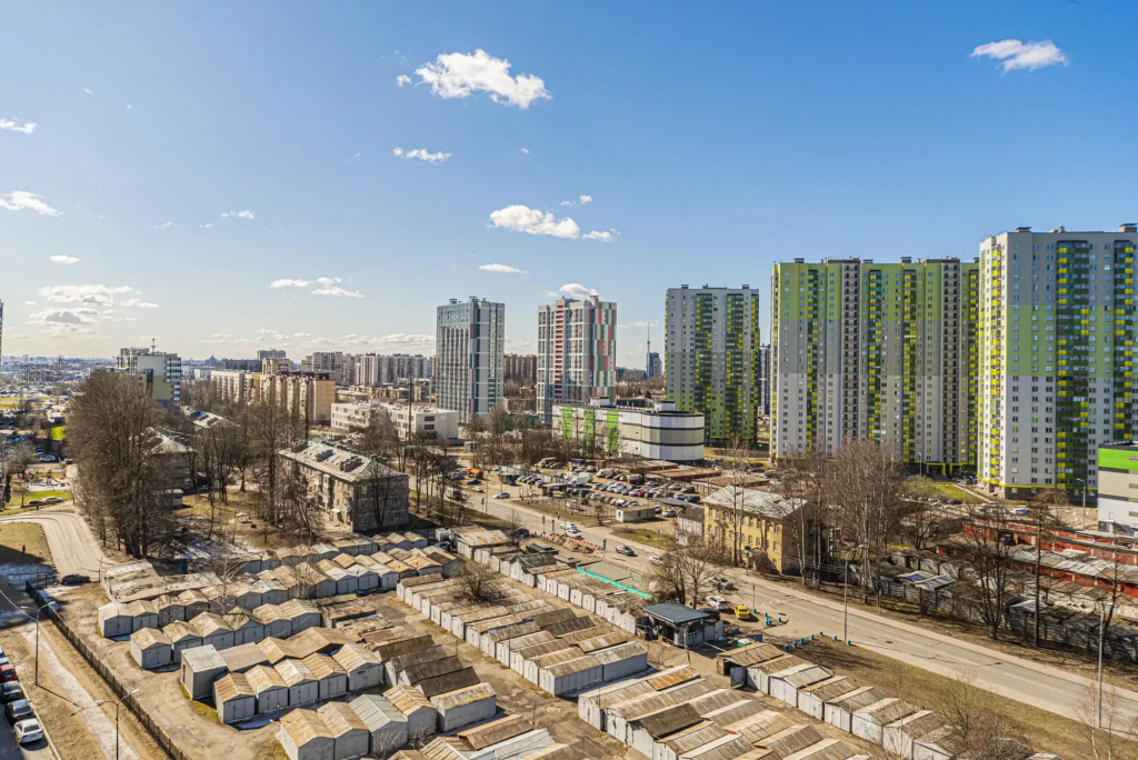 Квартира Студия с Диваном на Кондратьевском Проспекте