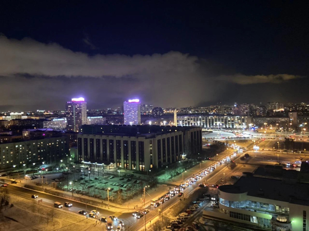 Видовые апартаменты RoomyRoom Огни Города