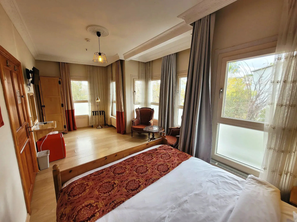 Апарт-отель Masif House