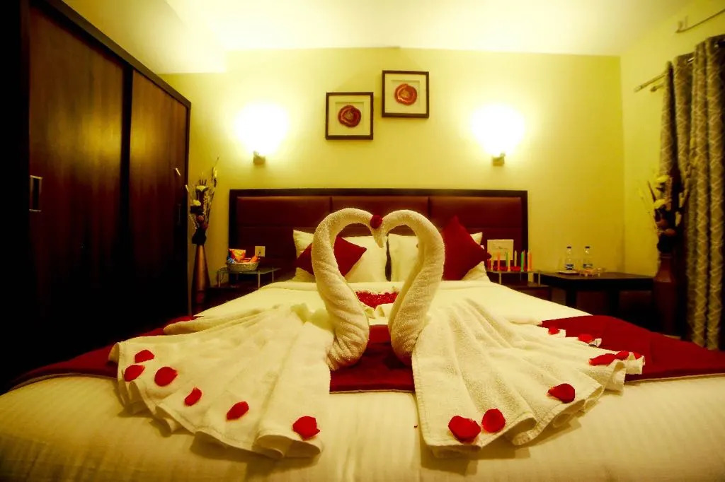 Breeze Suites Hotel