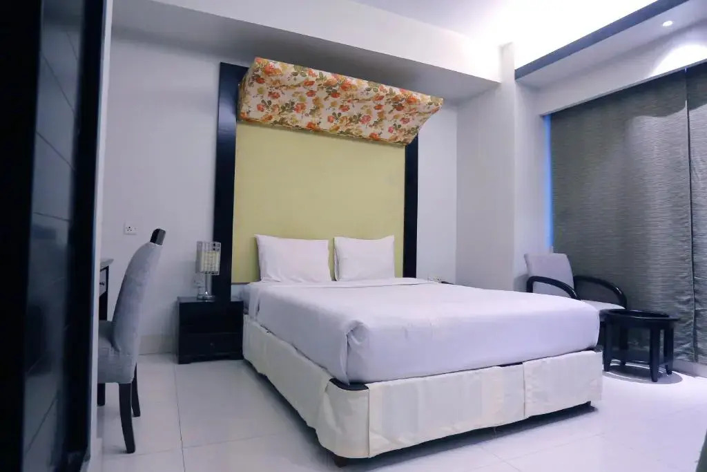 Orchid Business Hotel