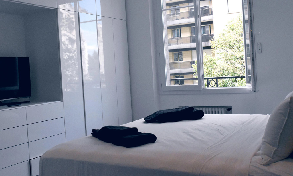 Апартаменты Spacious Flat Near Arc de Triomphe