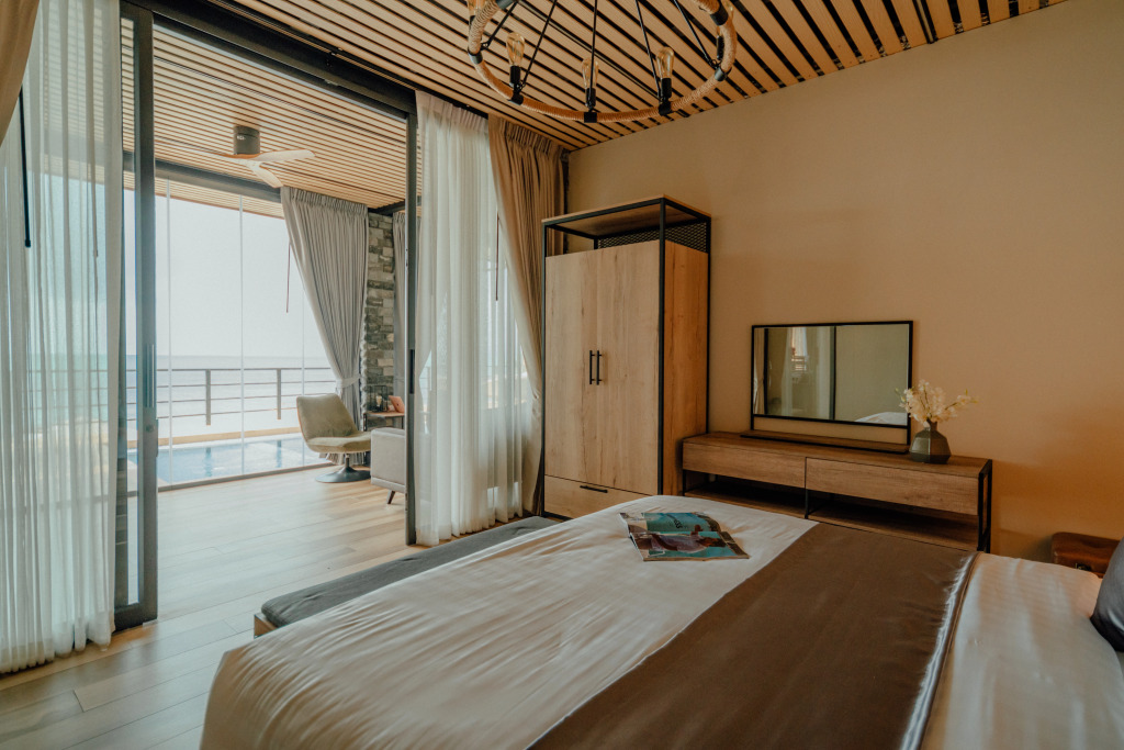Вилла Sea Sky Luxury Absolute Beachfront Villa