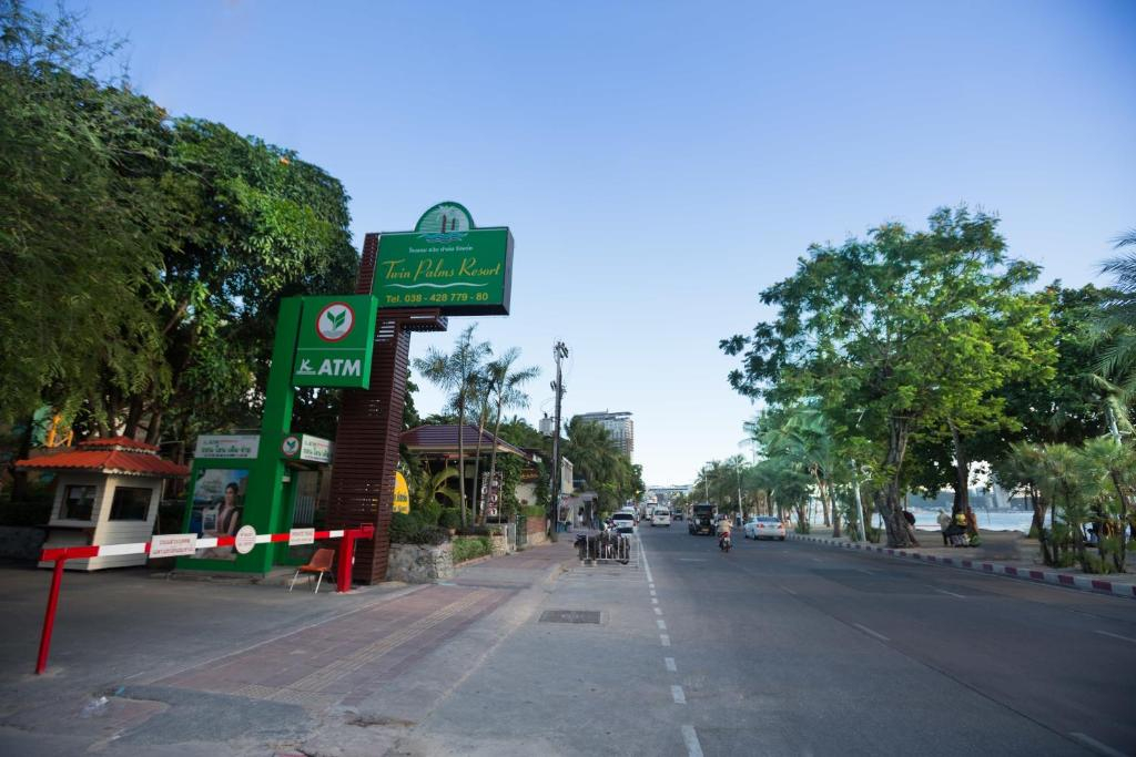 Twin Palms Resort Pattaya, SHA Extra Plus Certified