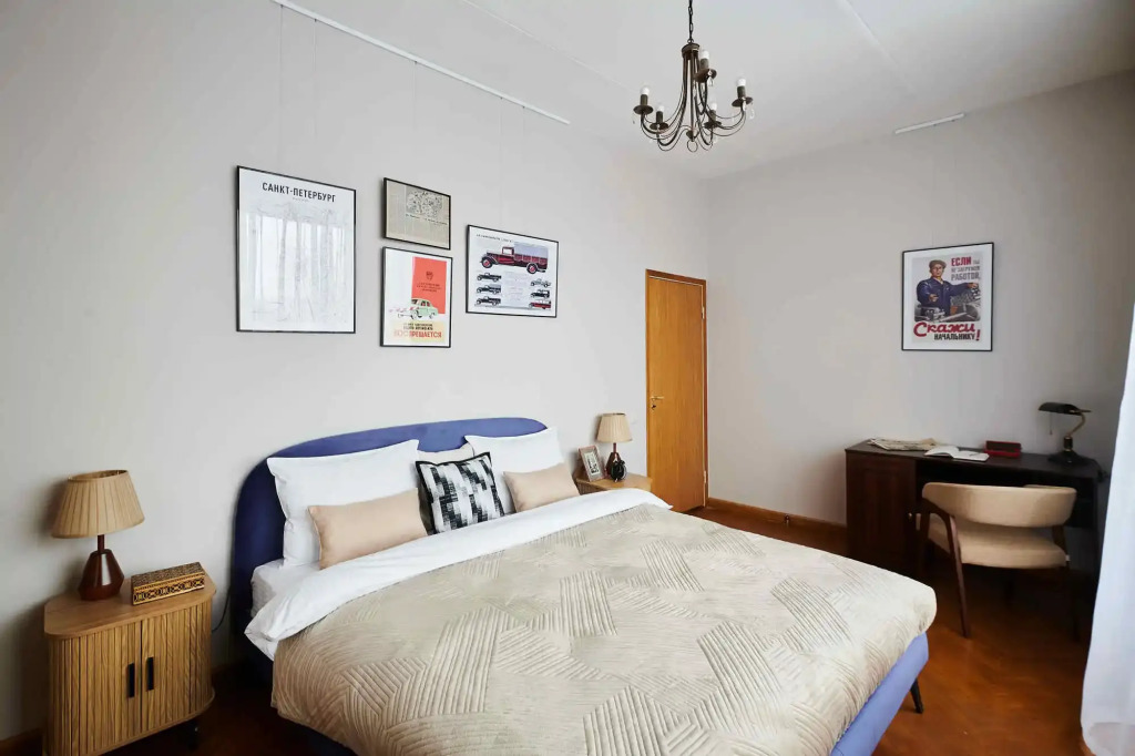 Квартира GM Apartments у Патриарших Прудов с Тремя Спальнями