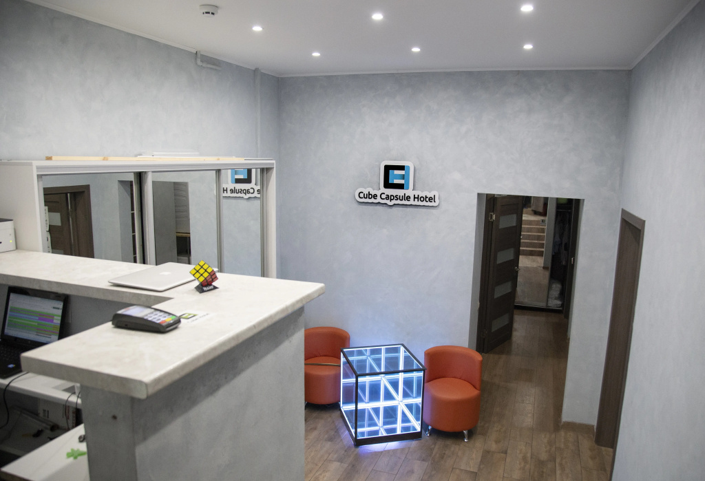 CUBE Capsule Hotel Куб Капсульный отель