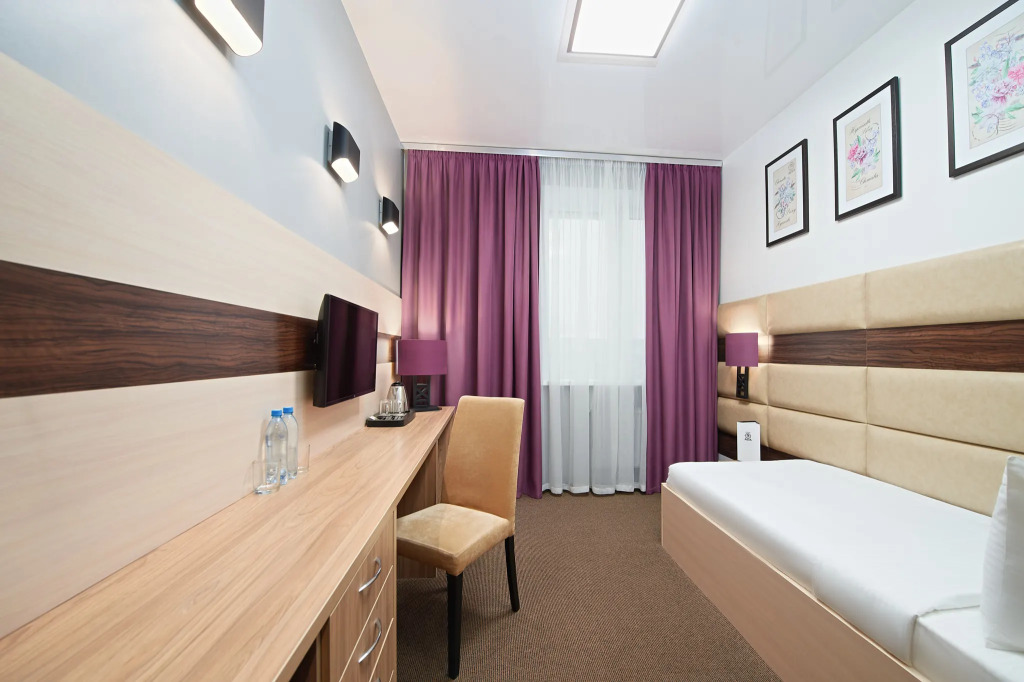 4 ★ Отель Aura CityHotel