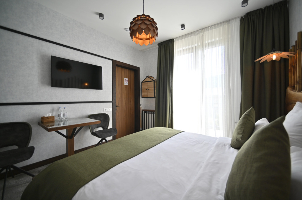 Отель Escapes Boutique Hotel & Restaurant