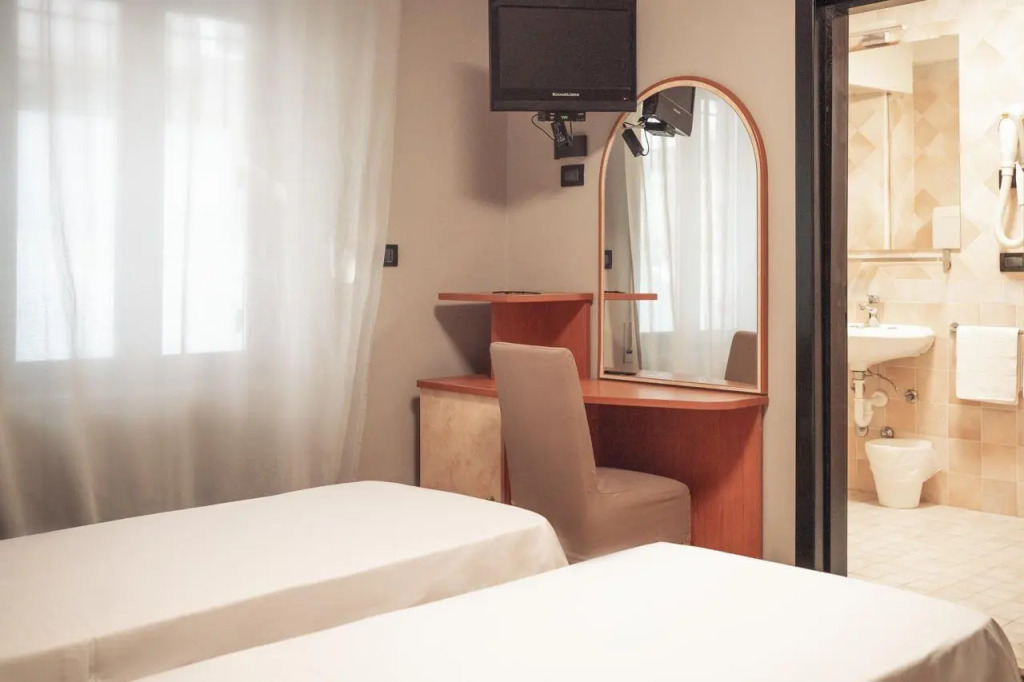 Lime Hotel