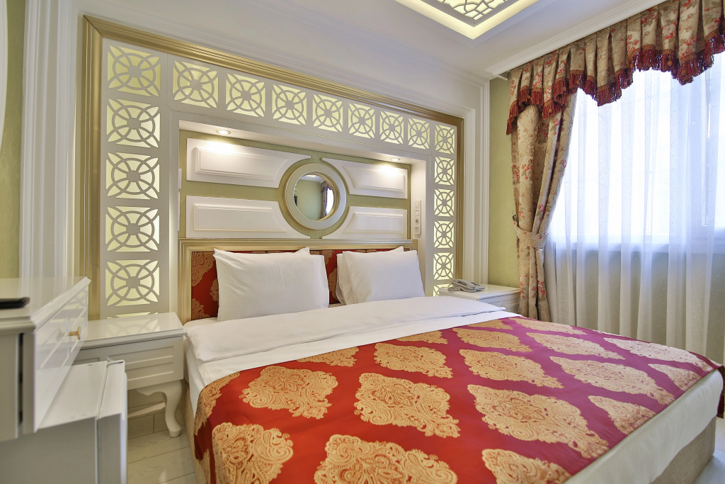 Hotel Queens Land
