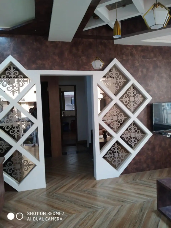 Отель Pari