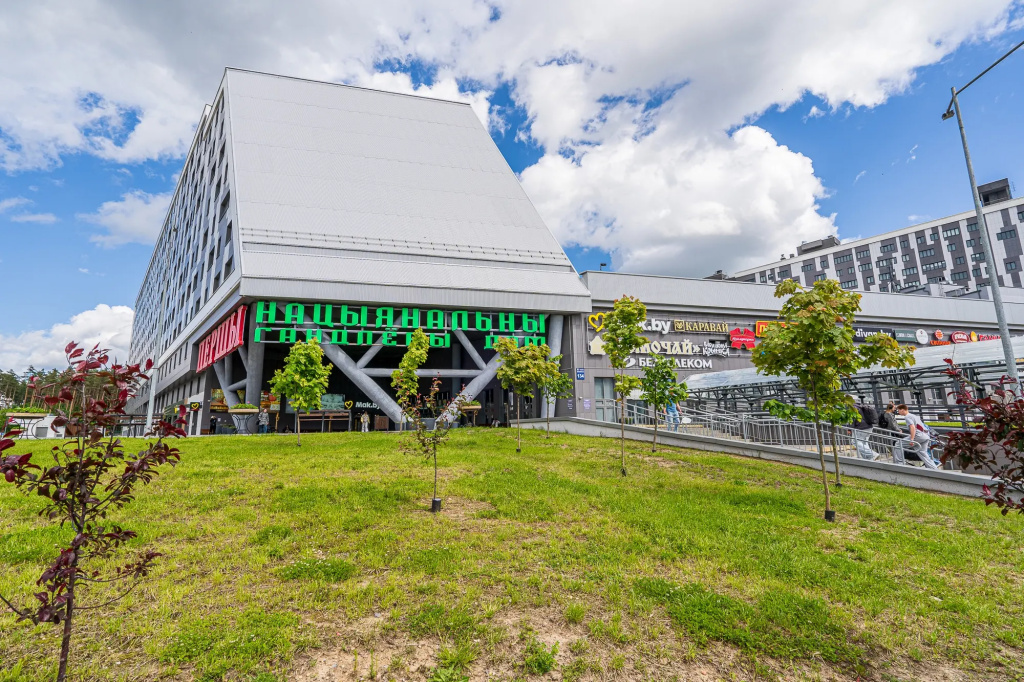 Апартаменты у Национальной Библиотеки и ТРЦ Dana Mall