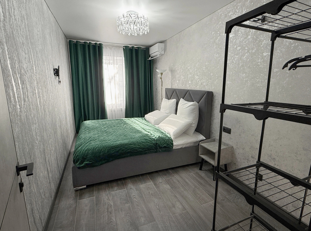 Квартира Стильная двухуровневая с дизайнерским ремонтом и SPA-ванной