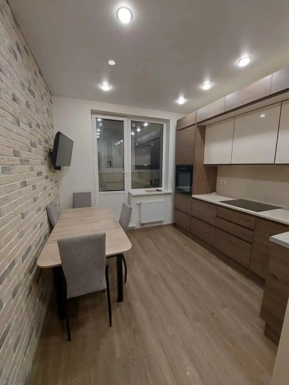 Квартира двухкомнатная чистaя и уютнaя 57 м²