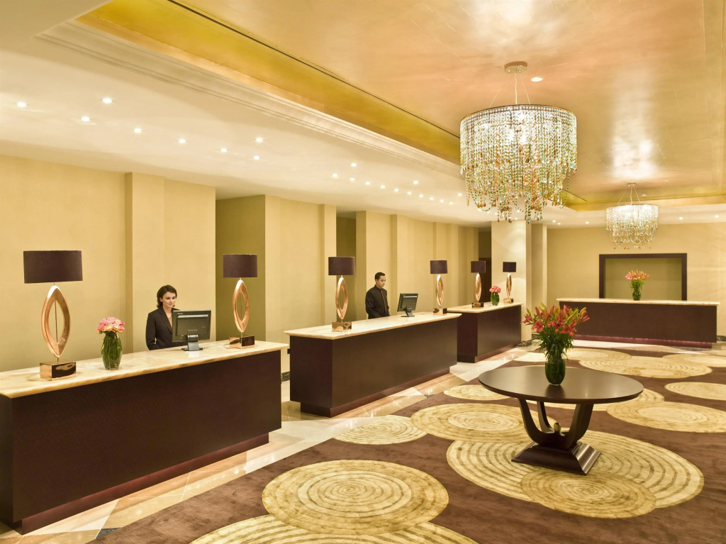 Grand Hyatt Doha Hotel & Villas