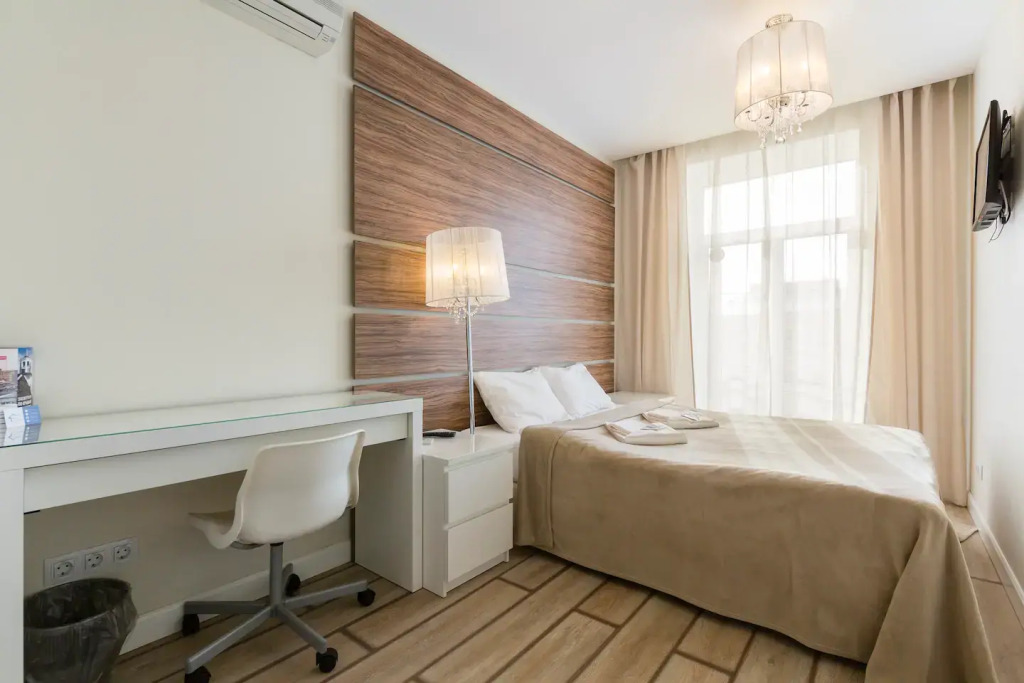 Perfect 5 Room For Groups Of 12 Apartments