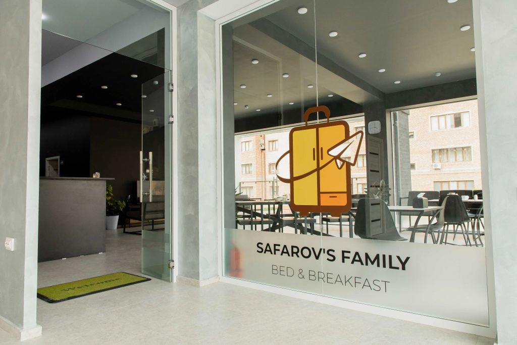 Хостел Safarovs Family Hostel