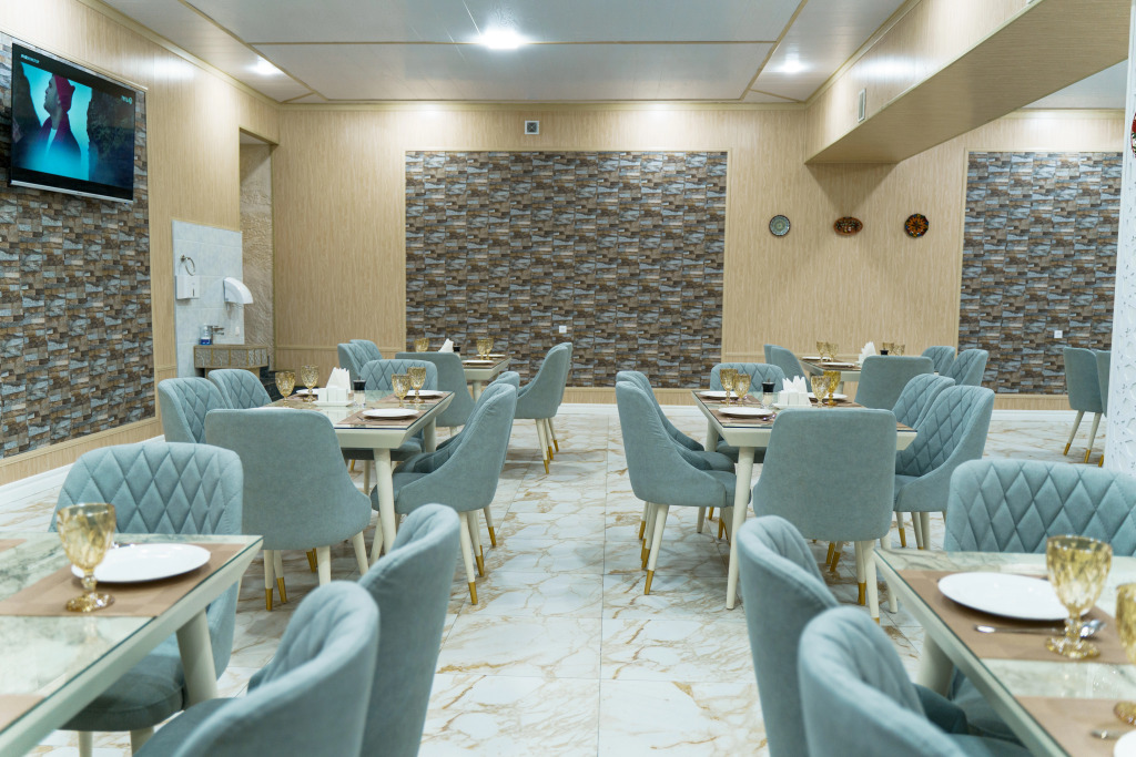 AYNIY Hotel