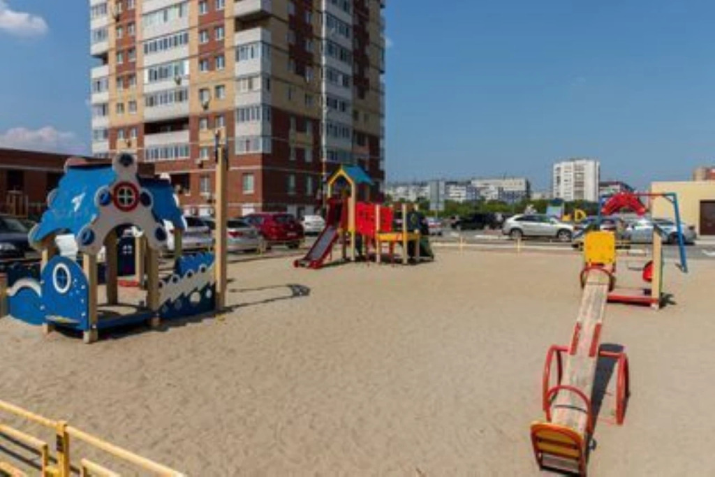 Квартира однокомнатная в шаге от Кристалла