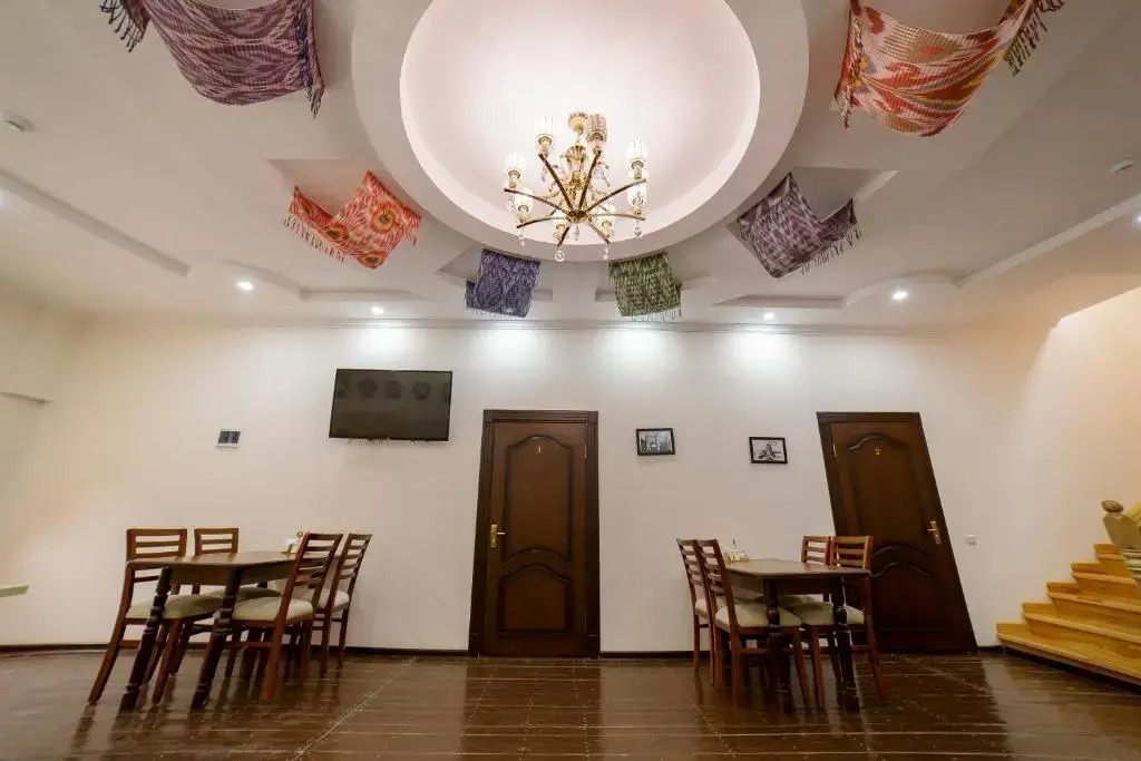 Хостел Caravan Boutique Inn