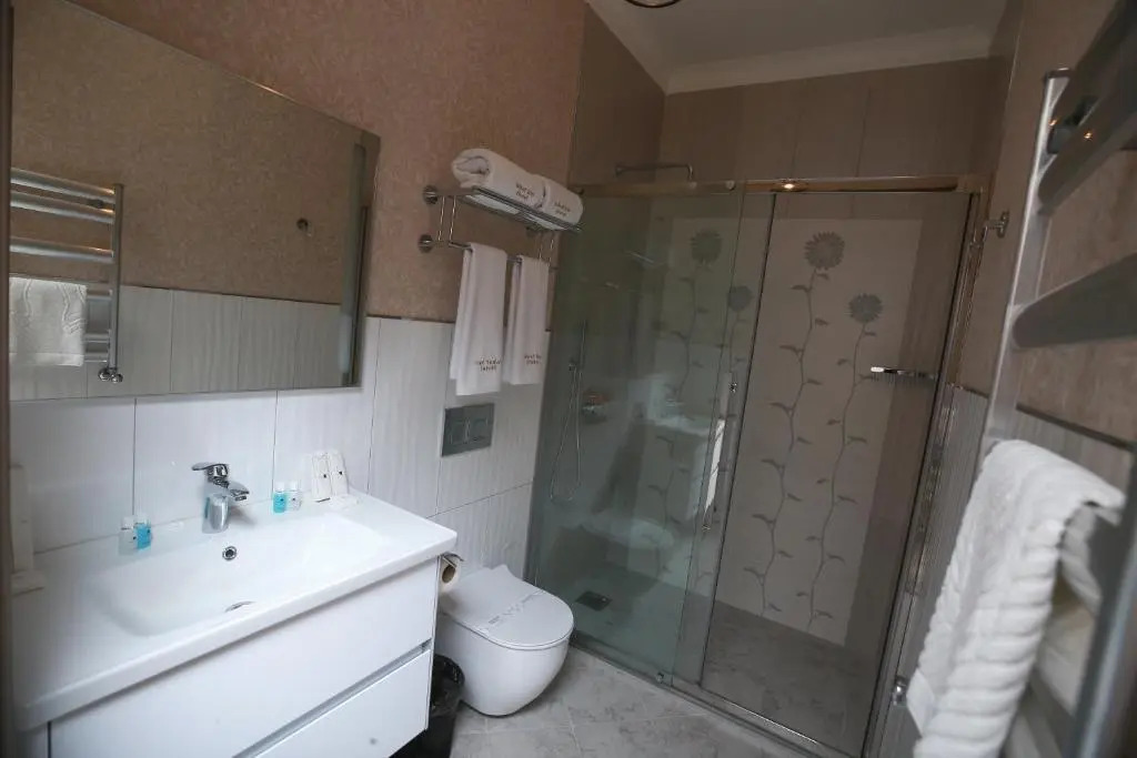 Отель West Inn Baku