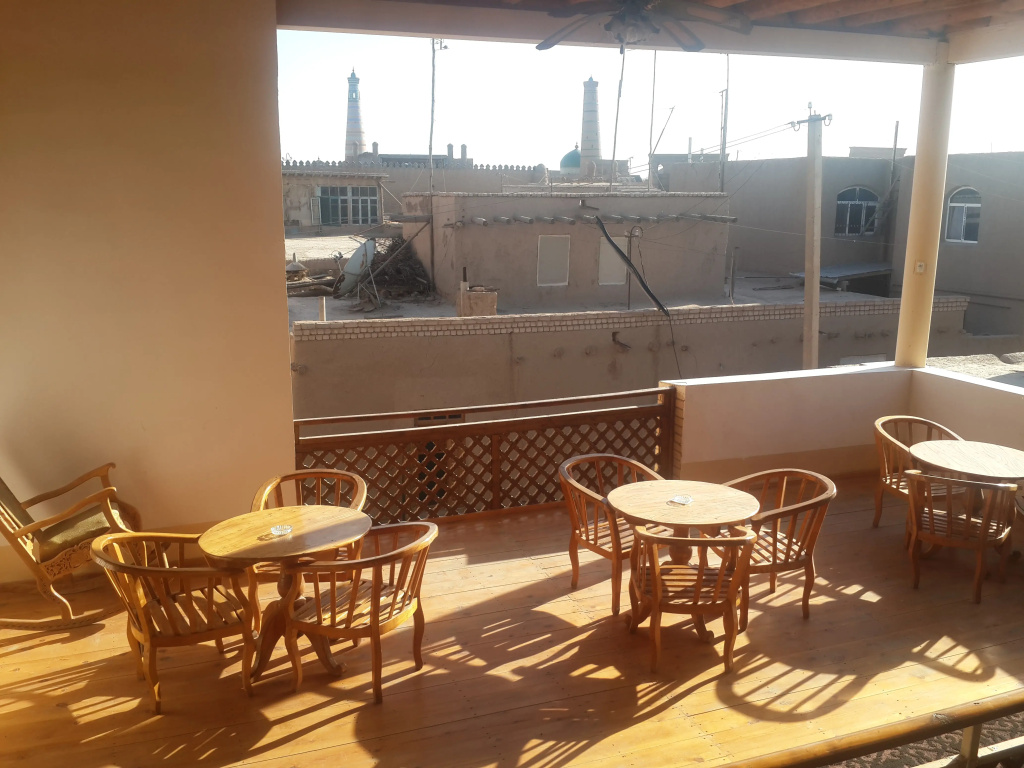 Islambek Hotel & Travel