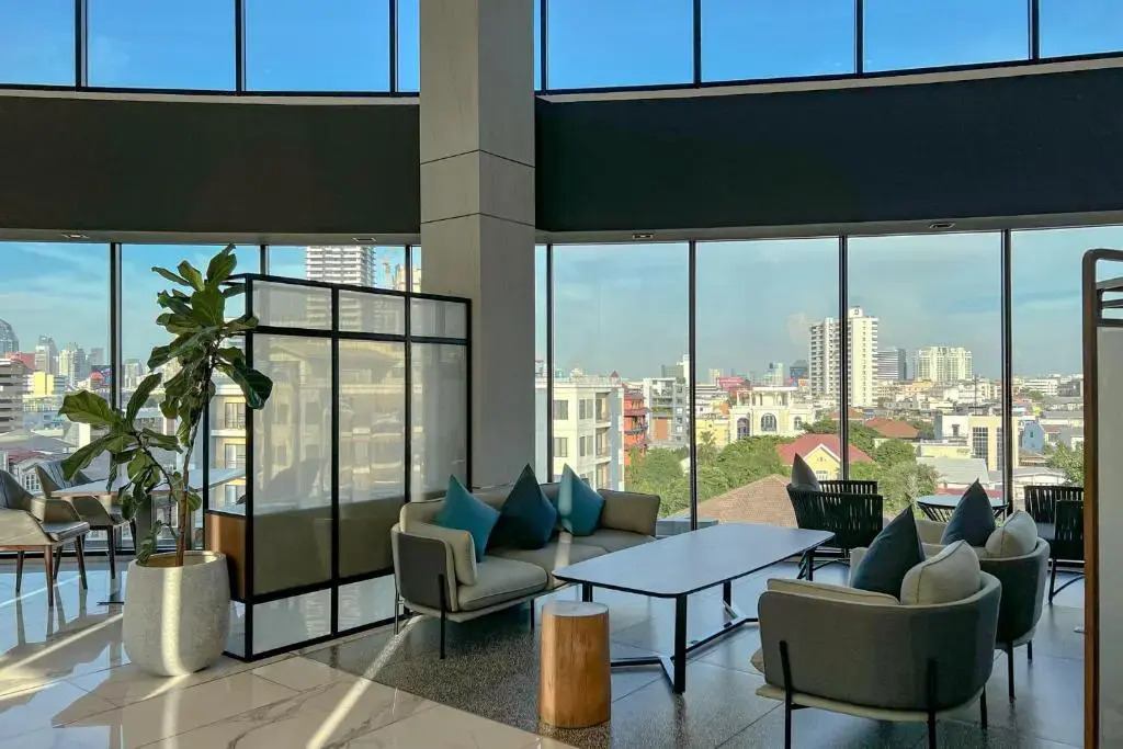 Отель Amanta Hotel & Residence Sathorn