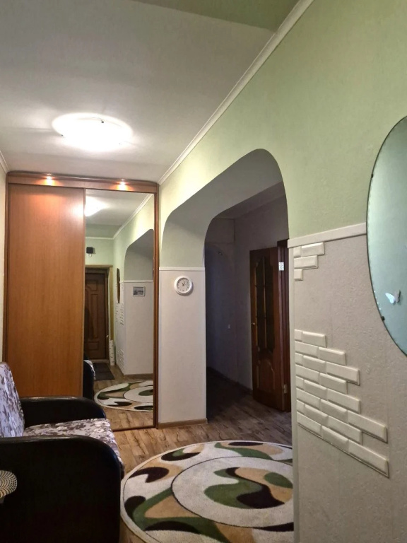 Квартира Трехкомнатная в самом центре Екатеринбурга