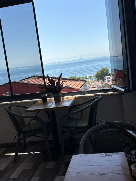 Peker Hotel