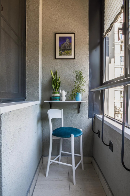 Provans Apartments
